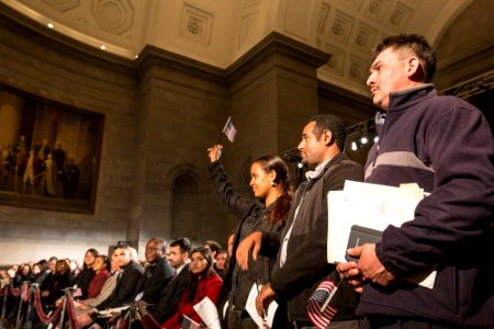 Naturalization Ceremony (23151955074)