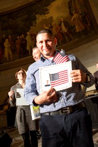 Naturalization Ceremony (23412182149)