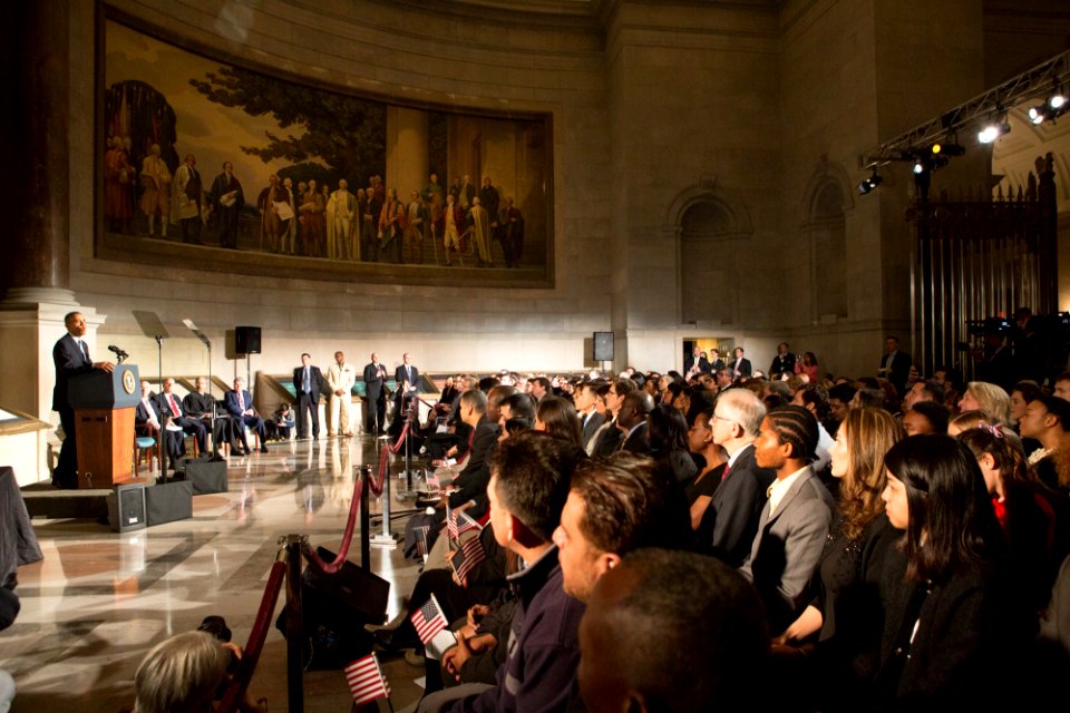 Naturalization Ceremony (23412215869)