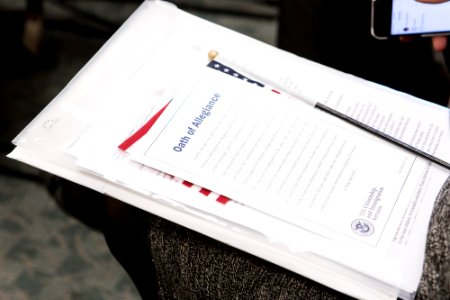 Naturalization Ceremony (23780123435)