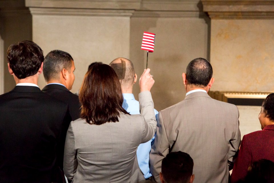 Naturalization Ceremony (23780152065)