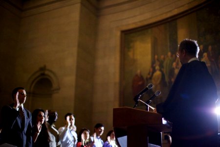 Naturalization Ceremony (11451095443)