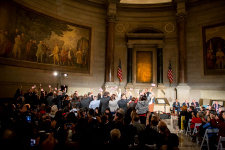 Naturalization Ceremony (23671634082)