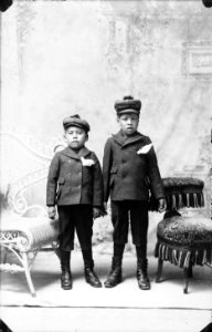 Native Americans from Southeastern Idaho - NARA - 519238