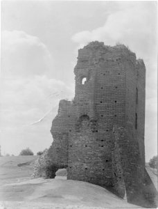 Navahradzki zamak, Ščytoŭka. Наваградзкі замак, Шчытоўка (A. Visłocki, 1923) (2)