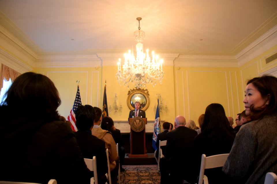 Naturalization Ceremony (26271645055)