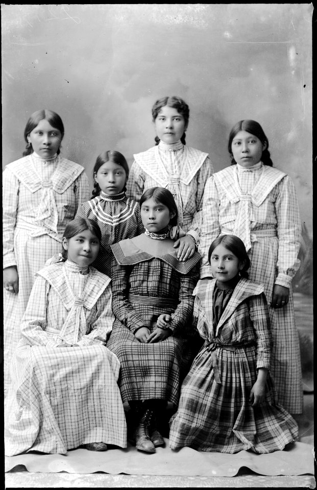 Native Americans from Southeastern Idaho - NARA - 519334