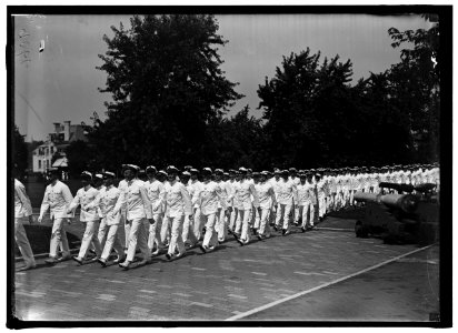 NAVAL ACADEMY, U.S. GRADUATION EXERCISES LCCN2016868027