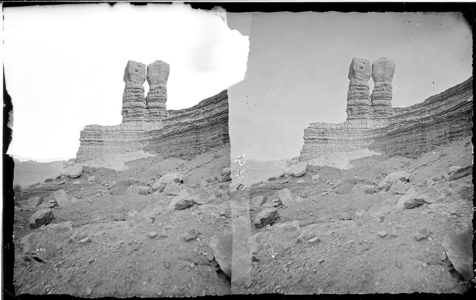 Navajo Twins, Abajo Quadrangle. San Juan County, Colorado - NARA - 517605