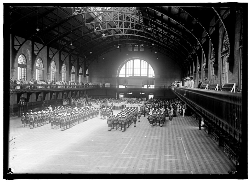 NAVAL ACADEMY, U.S. GRADUATION EXERCISES LCCN2016868029
