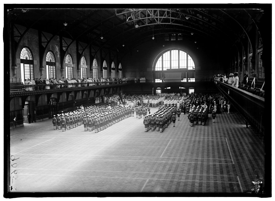 NAVAL ACADEMY, U.S. GRADUATION EXERCISES LCCN2016868026