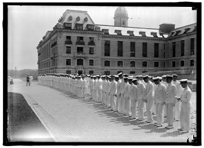 NAVAL ACADEMY, U.S. GRADUATION EXERCISES LCCN2016868028
