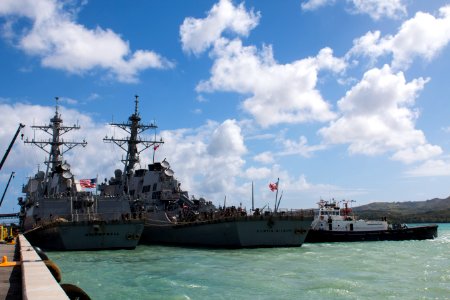 Naval Base Guam hosts US-Japanese ships for Multi-sail 2016 160304-N-OG363-011