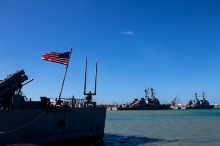 Naval Base Guam hosts US-Japanese ships for Multi-sail 2016 160304-N-OG363-040