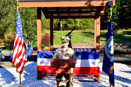 Naval Base Kitsap & Navy Gold Star Program hold Inaugural Bells Across America Remembrance Event 160922-N-EC099-144