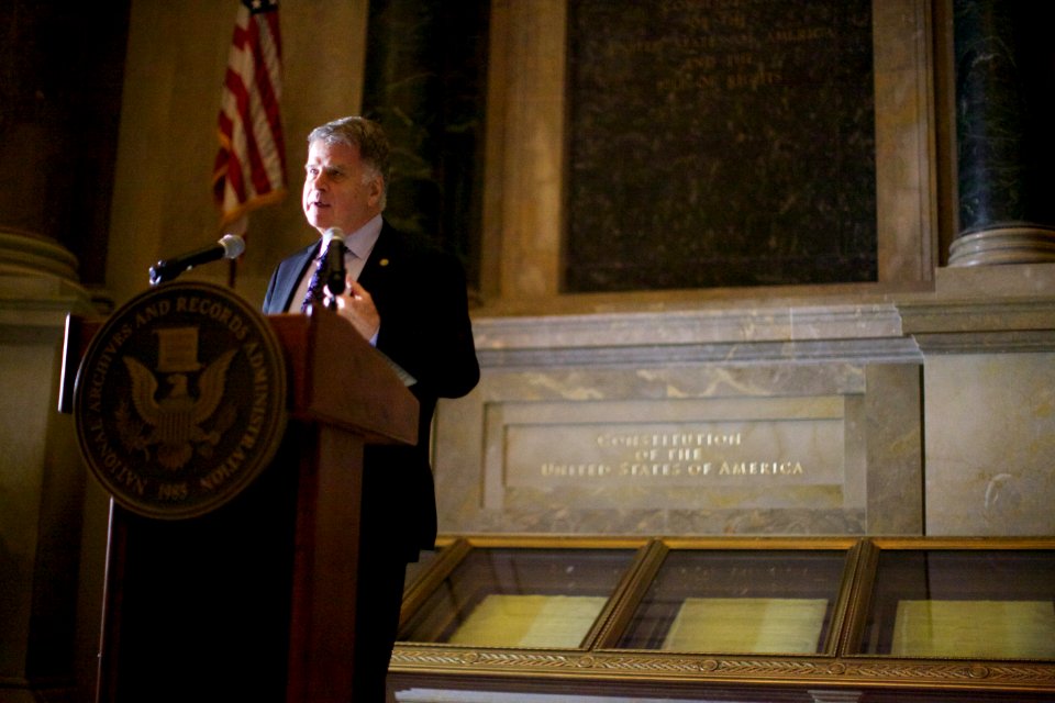 Naturalization Ceremony (11450965624)