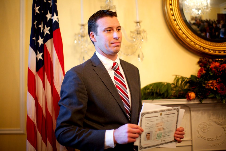 Naturalization Ceremony (11450989956)