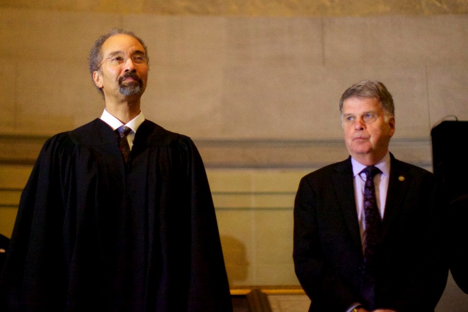 Naturalization Ceremony (11450993884)
