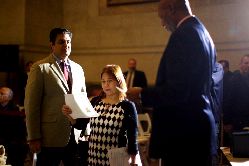 Naturalization Ceremony (11451056993)