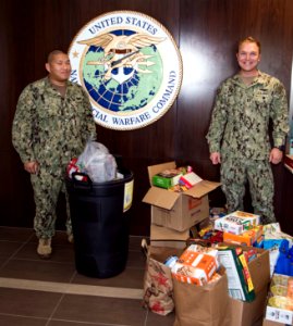 Naval Special Warfare food drive 151120-N-AV746-005