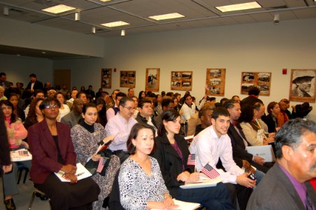 Naturalization Ceremony (6750235495)