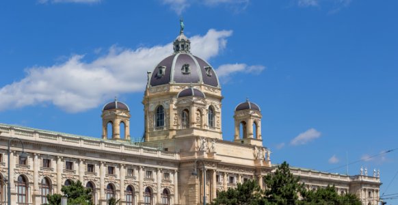 Naturhistorisches Museum, Wien - Blick von der Westseite des KHM-9845-Bearbeitet