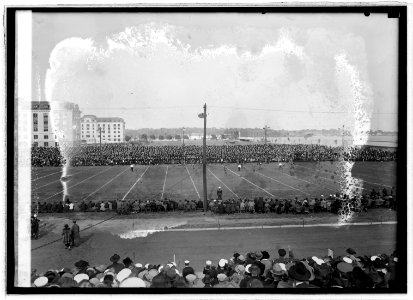 Navy - Georgia Tech game, 10-21-22 LCCN2016846800