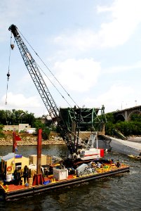 Navy at I-35 Bridge Collapse DVIDS53295