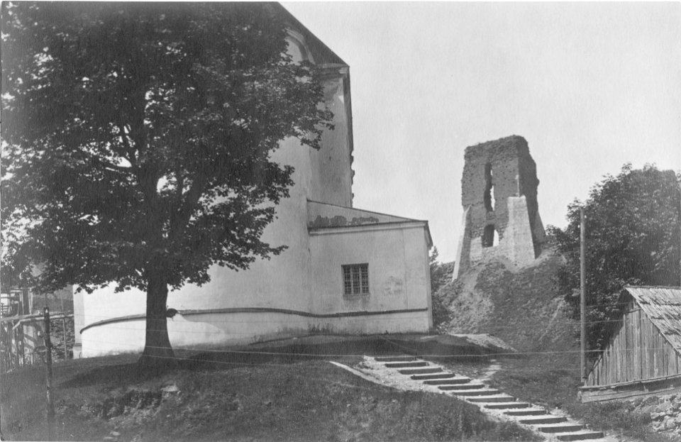Navahradzki zamak, Fara. Наваградзкі замак, Фара (A. Visłocki, 1923)