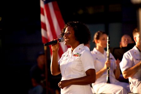 Navy Band Alumni Concert at U.S. Navy Memorial (7740916256)