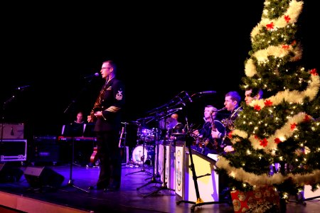 Navy Band Northwest Holiday Concert 151213-N-DC740-007