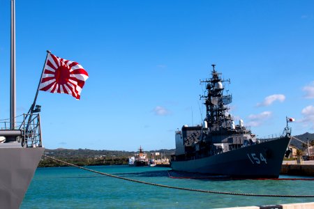 Naval Base Guam hosts US-Japanese ships for Multi-sail 2016 160304-N-OG363-037