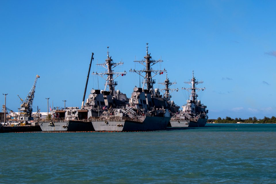 Naval Base Guam hosts US-Japanese ships for Multi-sail 2016 160304-N-OG363-041