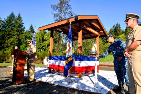 Naval Base Kitsap & Navy Gold Star Program hold Inaugural Bells Across America Remembrance Event 160922-N-EC099-162