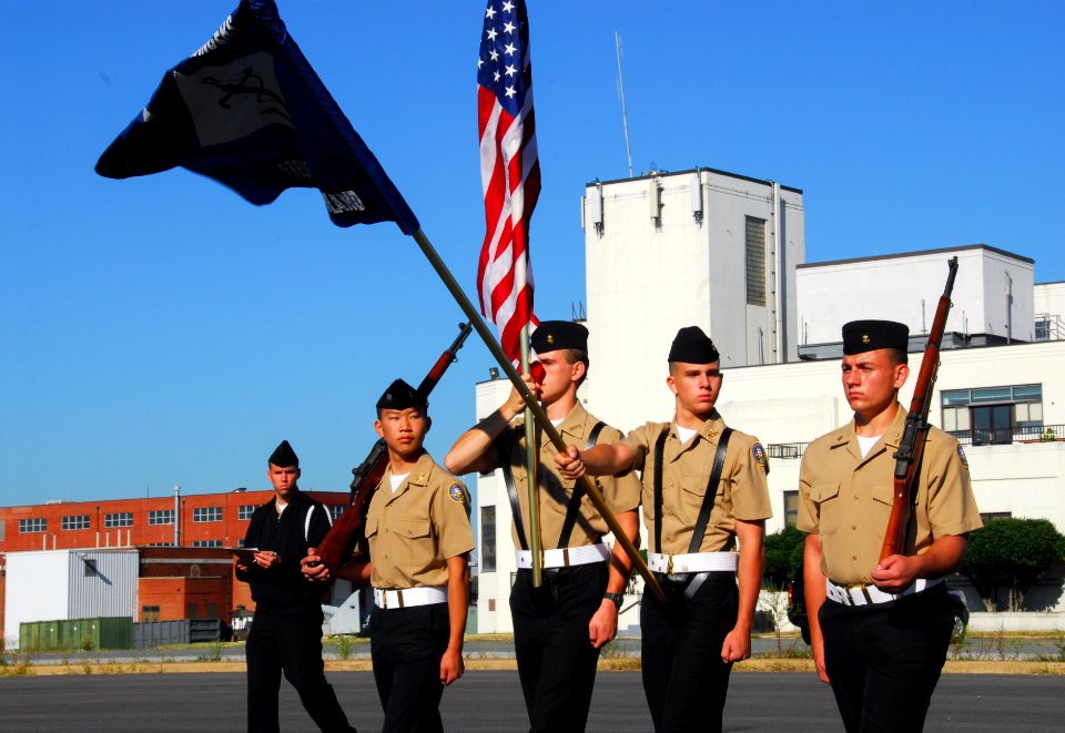 Navy Ceremonial Guard score NJROTC competition 140927-N-CG900-003