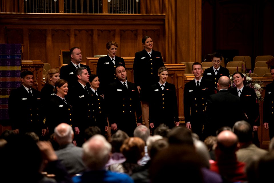 Navy Band performs in Minneapolis (32598286974)