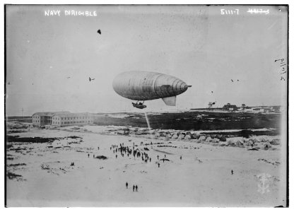 Navy dirigible LCCN2014710111