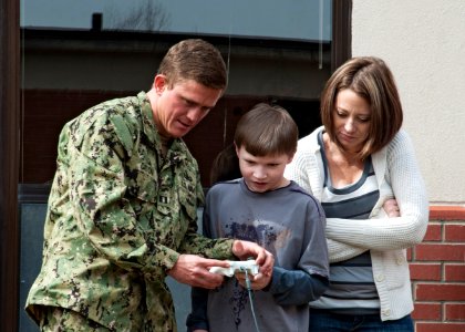 Navy EOD makes good on promise to children 130225-N-JV638-069
