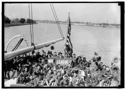 NAVY LEAGUE OF THE U.S. EXCURSION FOR WALTER REED HOSPITAL PATIENTS LCCN2016869511
