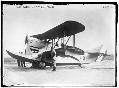 Navy Loening Amphibian plane LCCN2014718374