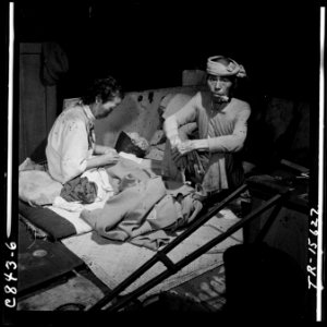 Navy photographer pictures suffering and ruins that resulted from atom bomb blast in Hiroshima, Japan. Blast victims... - NARA - 520934
