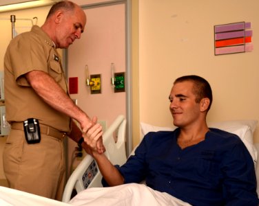 Navy surgeon general visits wounded Marines, Sailors 120913-N-UR169-008