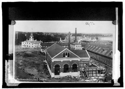 Navy Yard, Portsmouth, N.H. dry docks LCCN2016821547 photo