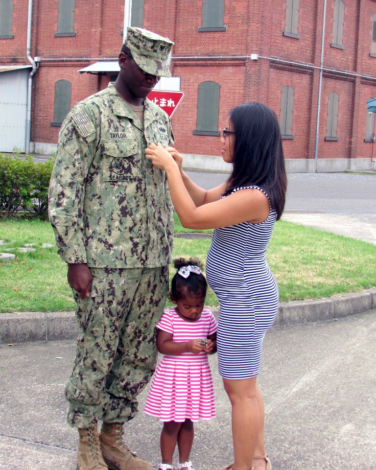 NAVFAC Far East (29943235093)