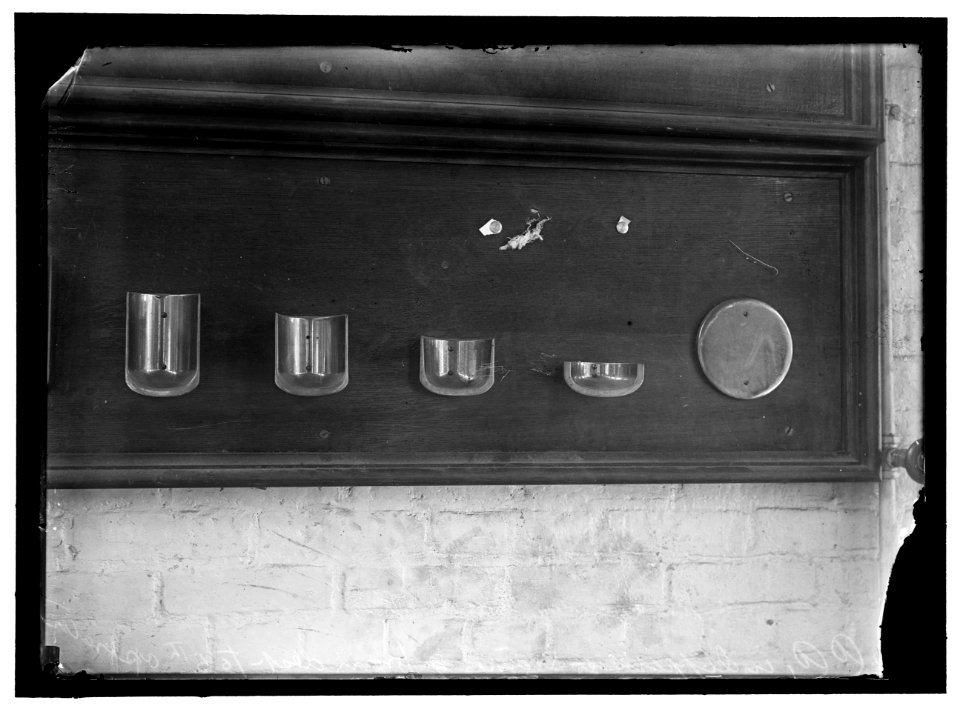 NAVY YARD, U.S., WASHINGTON. CAPS., TORPEDO SHOP LCCN2016868692