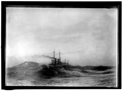 NAVY, U.S. BATTLESHIPS IN STORM AT SEA LCCN2016865136