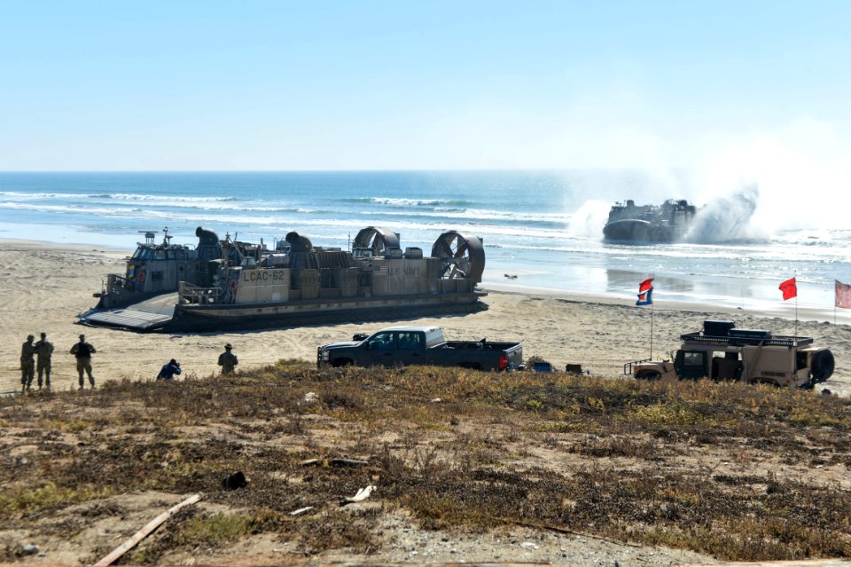 Navy-Marine Corps team demonstrate ship-to-shore capabilities 141023-N-WO404-224