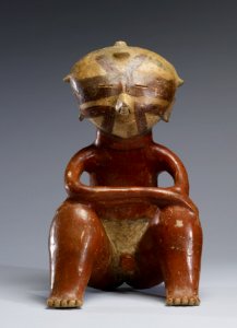 Nayarit - Seated Male Figure with Arms Resting on Upraised Knees - Walters 482817