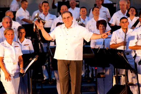 Navy Band Alumni Concert at U.S. Navy Memorial (7740899990)