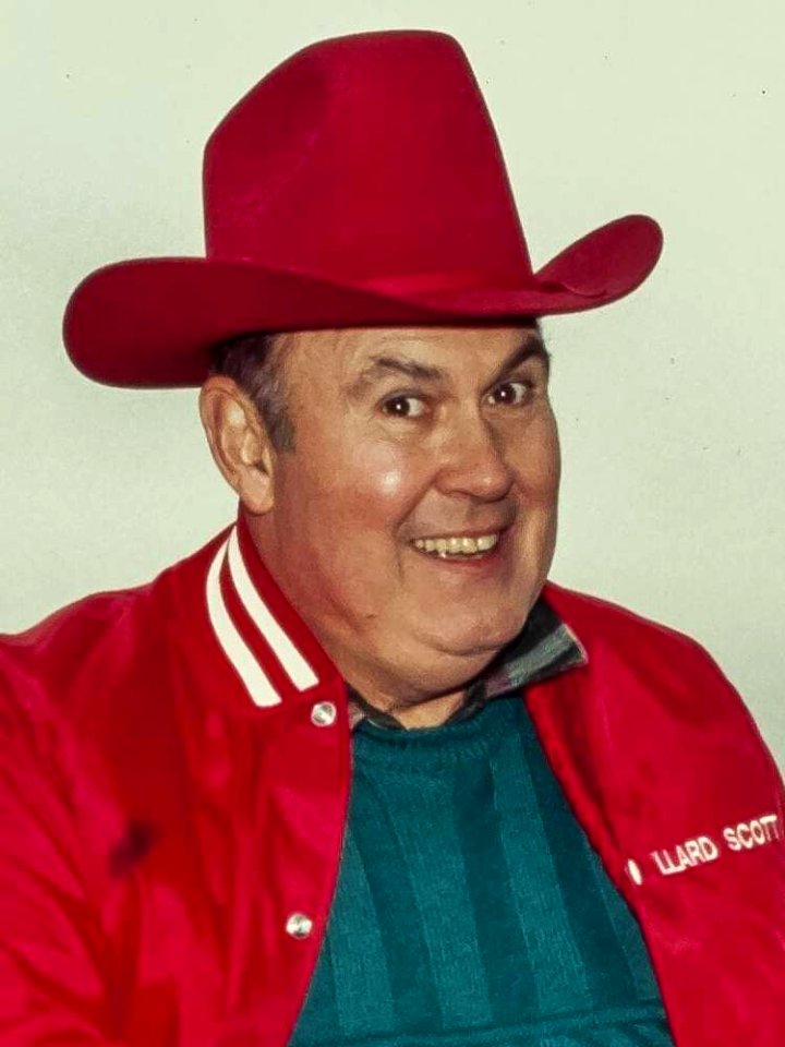 NBC Weatherman Willard Scott near his home in The Plains, VA (cropped)